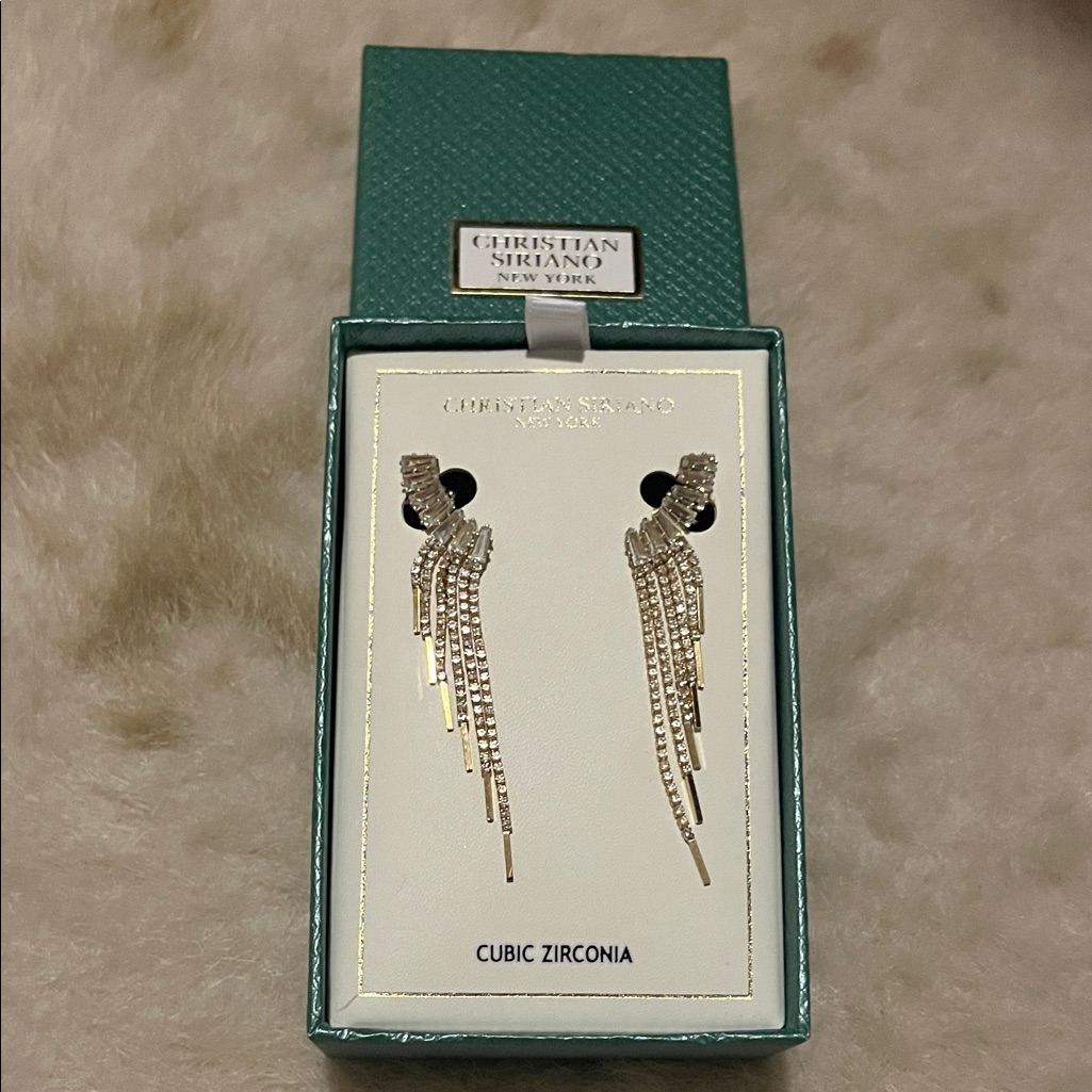 Christian Siriano Gold Rhinestone Dangle Earrings With Diamond Cuff 18$